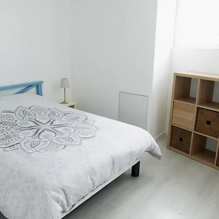 Bel Dans Maison Au Bourg *